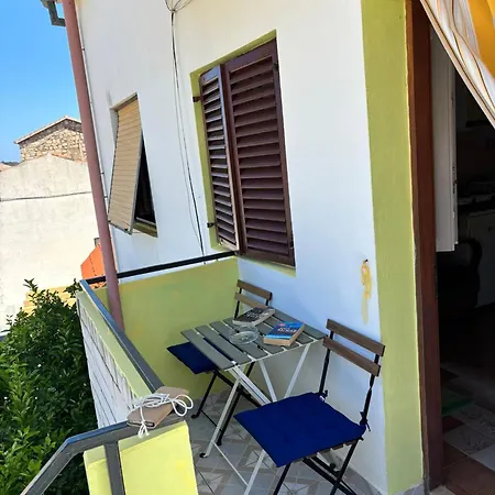 Apartamento Bilic Vis